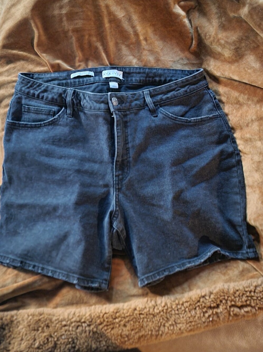 Ava & Viv Black Wash Denim Bermuda Shorts - Sz 17